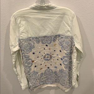 ⭐️🌞🌜FREE PEOPLE BACK DETAIL SHIRT⭐️🌞🌛